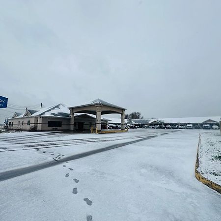 Executive Inn & Suites West Columbia Екстериор снимка